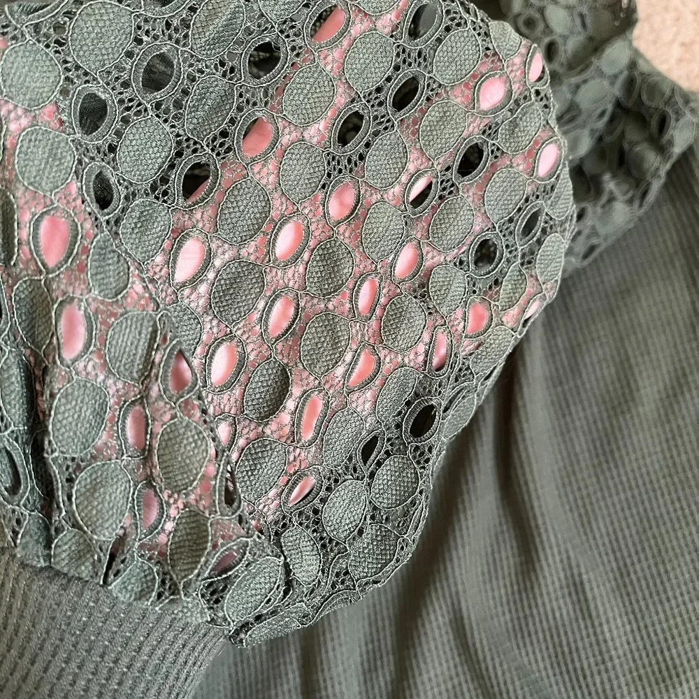 Miholl *Olive Green* Long Sleeve Top | Balloon Lace Sleeves | Zip Closure | EUC - Picture 8 of 10